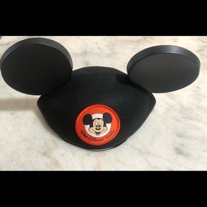 NWT - Walt Disney World Youth Ears Hat
